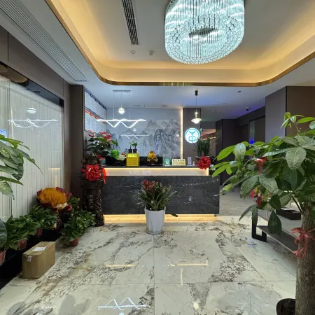 Binyue Hotel