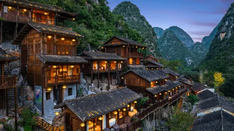 Fenglin Diaojiaolou Guesthouse in ซิงอี้