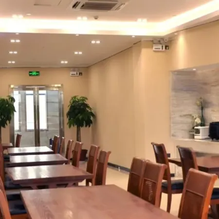 Pingtan Juyuan Hotel (Longwangtou Beach Branch)