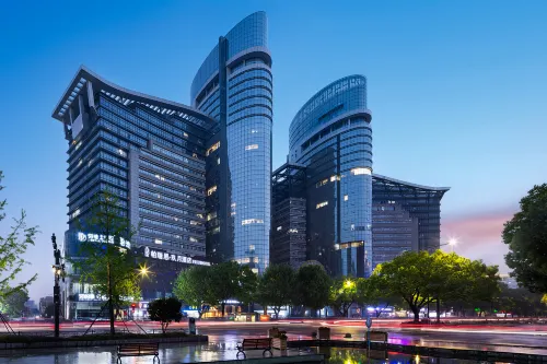 Jiaojiang Paris Jiuyue Hotel (Taizhou Municipal Government)