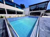 Mountain Retreat Hotel