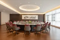 Jixi Licheng Huating Hotel - parking
