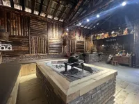 Weixi Manlaiyue Homestay - Hot Tub
