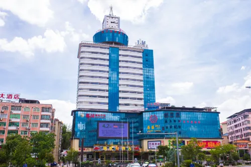 Ruijing Hotel Hotels in Pingyuan County