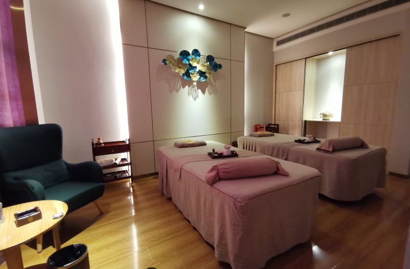 Ramada Plaza by Wyndham Xiangyang Xiangzhou photo 4
