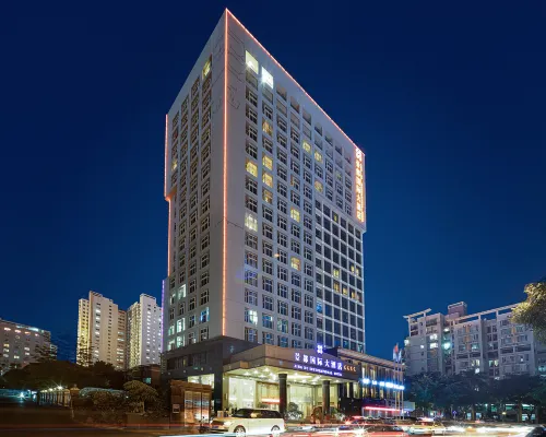 南寧景都國際大飯店（金湖廣場濱湖路地鐵站店） 林里桥附近的飯店
