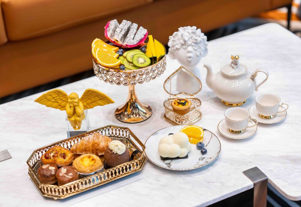 더 조르지오 모란디 호텔의 라운지 또는 다이닝 공간