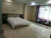 陇南超众酒店 - 标准大床房