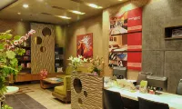 Valore Hotel Hotels near Perkakas bandung toko alat teknik dan elektronik sewa sound system bandung