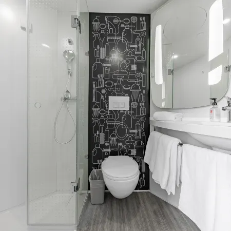 Ibis Hotel (Jinan Shandong Normal University Culture East Road Shop) Отели рядом с достопримечательностью «Озеро Дамин»