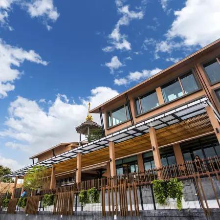 Rachabhura Hotel