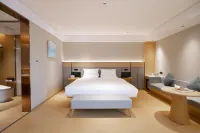 지펑 호텔 (쿠얼러 인민광장) 쿠얼러 호텔