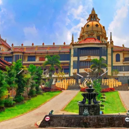 Vanda Gardenia Hotel & Resort