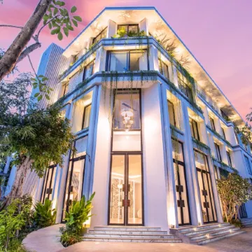 Utey Hotel Отели рядом с достопримечательностью «Пном Бакхенг»