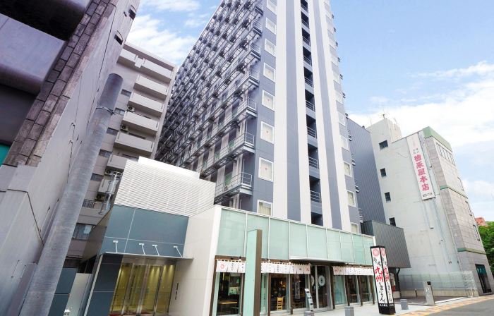 โรงแรม KOKO คาโงชิมะ เท็นมงคัน