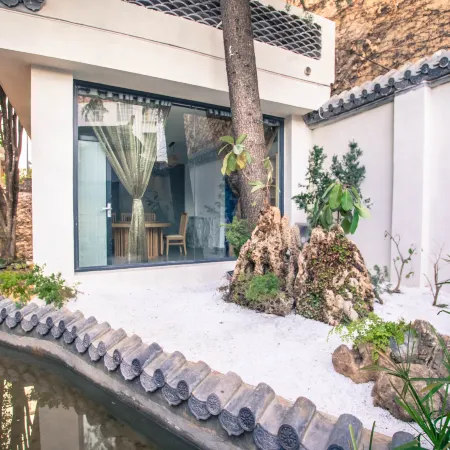 Liangshan Prefecture Danruoer Homestay