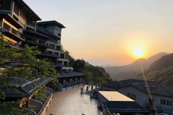 天堂寨度假山庄