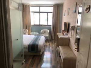 Daily Hotel (Xi'an Translation College)