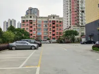 Huating·Aofeng Hotel (Pingyang Railway Station Yintai City Branch)