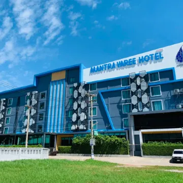 Mantra Varee Hotel Отели рядом с достопримечательностью «Туек Ком»
