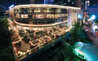 โรงแรมพาร์ควิว - พร้อมอาหารเช้า