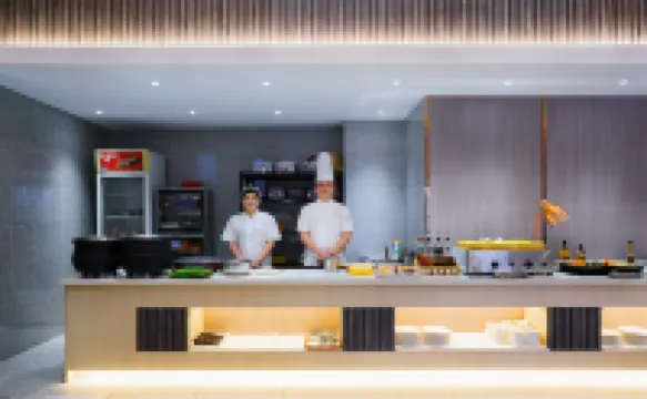 永康鳳棲電競酒店（寶龍廣場西津橋店）