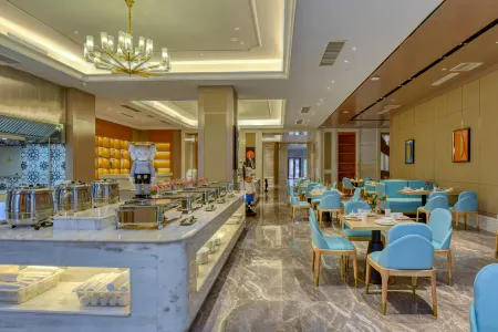 Vienna Hotel (Hejian Yanjing) Отели в г. Хэцзянь