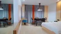 BORRMAN HOTEL (Heping Avenue Store)