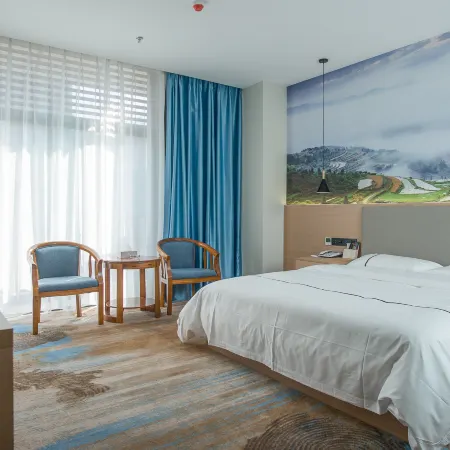 Ledaily Hotel (Leshan High-speed Railway Station Branch)