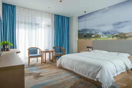 Ledaily Hotel (Leshan High-speed Railway Station Branch)