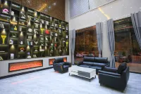 Holiday Inn Gorge Mediterranean Sea