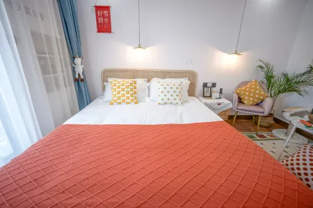 Floral Hotel·Beijixia hotel(Shengsi Jihu Beach) Отели рядом с достопримечательностью «Dabei Mountain»