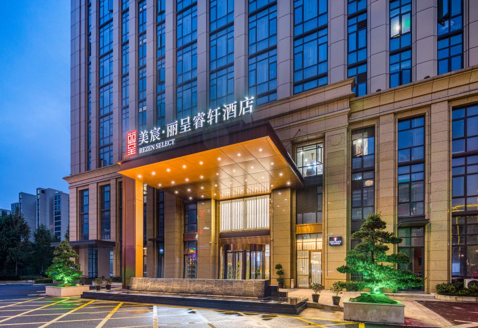 hotel overview picture