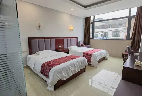 Heyue Hotel