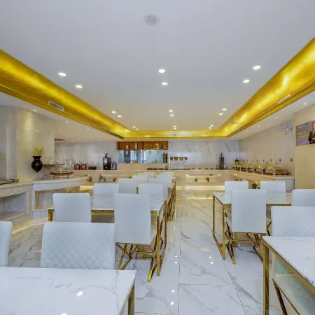 Vienna International Hotel (Hohhot East High-speed Railway Station)