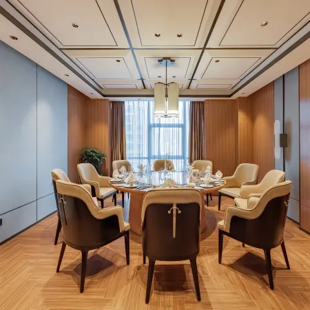 Jingmen Huaxi Grand Hotel