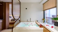 Kunming Jinlangyuan Hotel (Nanping Pedestrian Street Jinma Bijifang Branch) - balcon