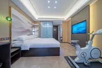 Metropolis Hotel (Qianjiang High-speed Railway Station Lobster City Branch)