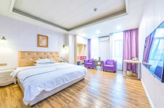 Jianju Boutique Apartment (Heyuan Foundation Shopping Mall Walmart Plaza)