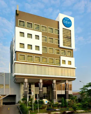 โรงแรมดาฟาม เปอกาโลงัน - พร้อมอาหารเช้า
