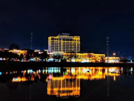 Yuanhua Shiqi Preferred Hotel (Taixing Huangqiao Branch) Отели рядом с достопримечательностью «Liuwei Port»