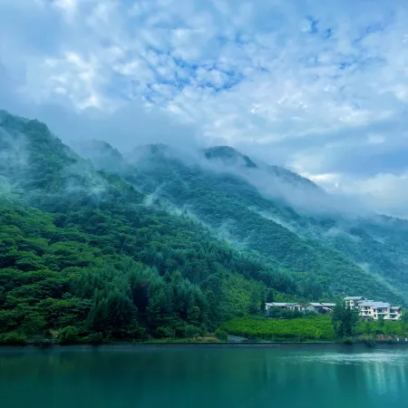 Summergarden Hotel