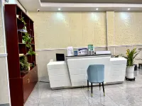 Qujing Mingying Hotel - 2-Star