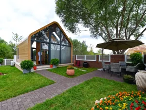 Qinhuangdao Beidaihe Guiyin Homestay (Beidaihe Railway Station)