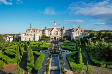 Joido Manor Hotel Отели рядом с достопримечательностью «Beidaihe»