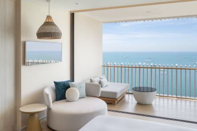 プレミアムエグゼクティブオーシャンフロントルーム(キング) ヒルトン パタヤの写真