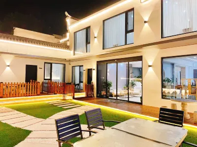 Jiuhuashan Fanxu Xiaozhu (Bosom Baodian Shop) Hotel in zona Zhiyuan Temple