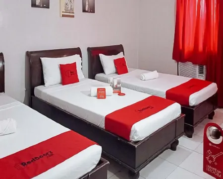 RedDoorz Near Ormoc Port Terminal Hoteles en Ormoc
