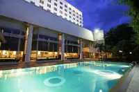 The Imperial Hotel & Convention Centre Korat - Rooftop Pools