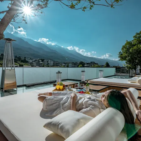 Dali Molv Shanshe Smart Homestay